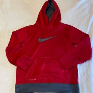 Nike - ThermaFit Sweatshirt - 100% Polyester